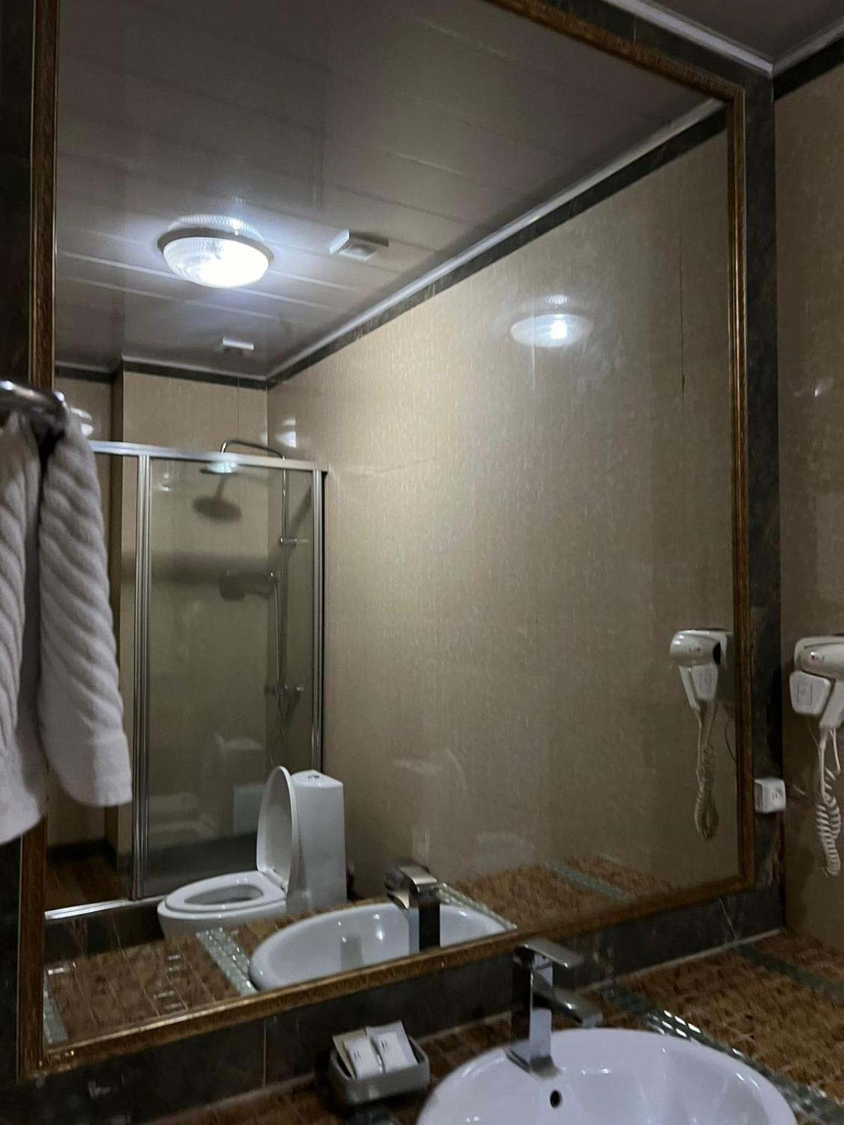 Sary Arka Hotel Shymkent Exterior photo